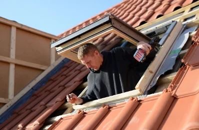Pose de fenêtres de toit Velux à Mansigné